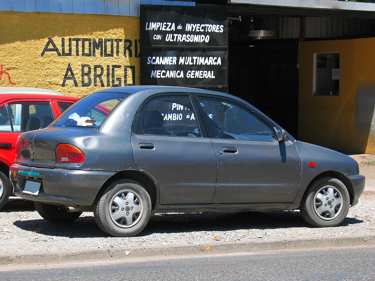 Фото MAZDA 121 1993