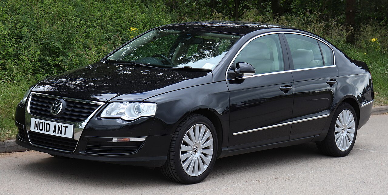 Фото VOLKSWAGEN PASSAT 2010