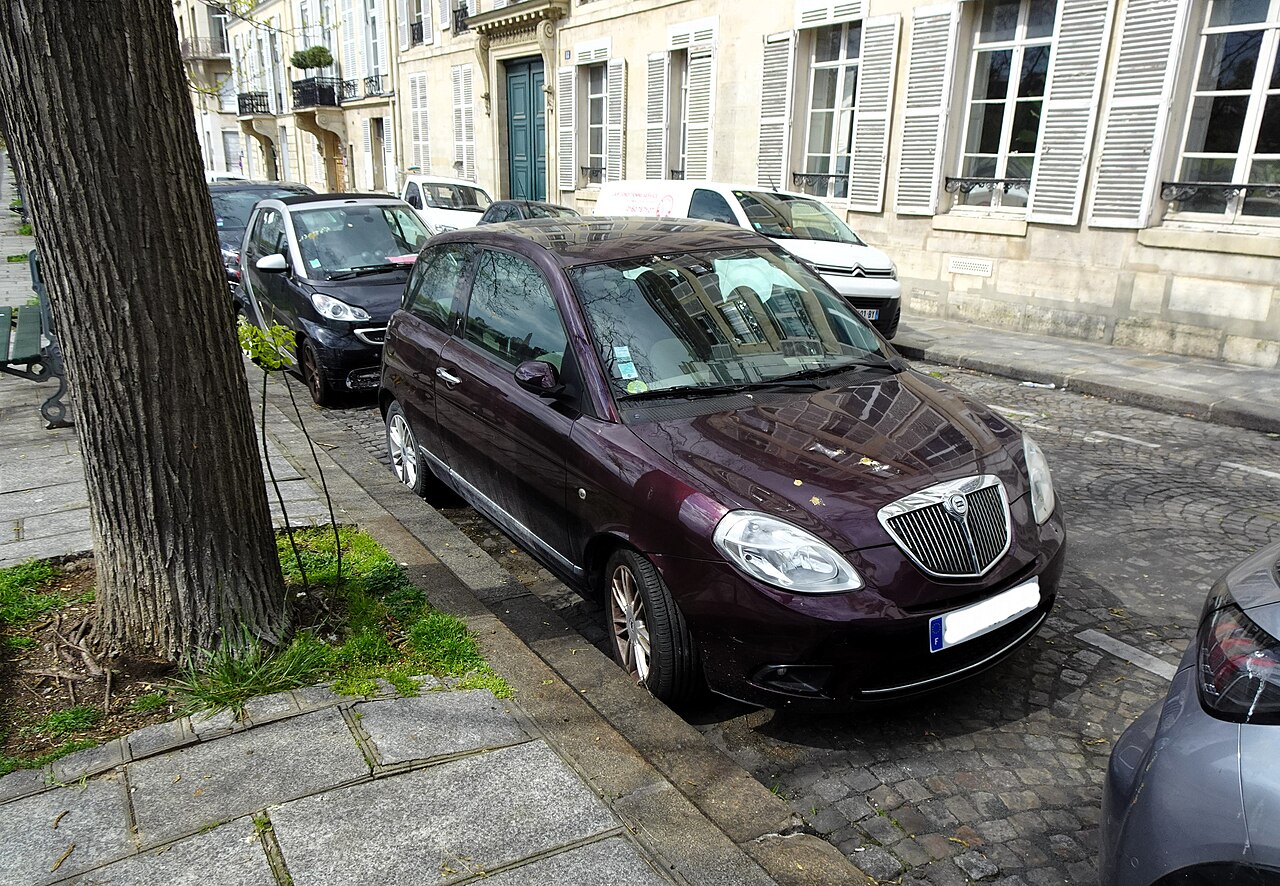 Фото LANCIA YPSILON 2008