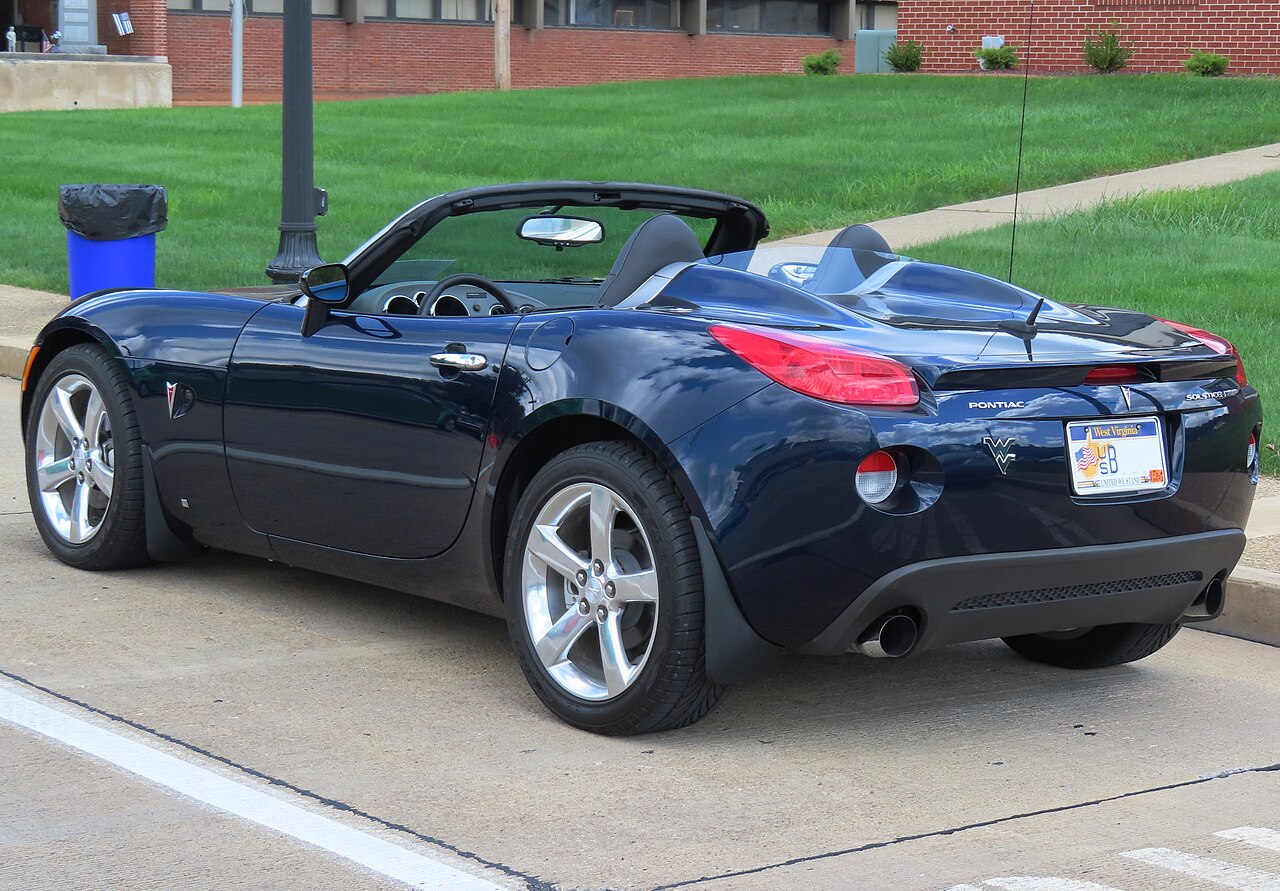 Фото PONTIAC SOLSTICE 2007