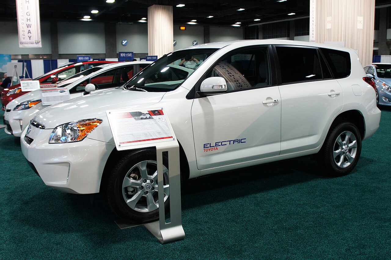 Фото TOYOTA RAV4 2012