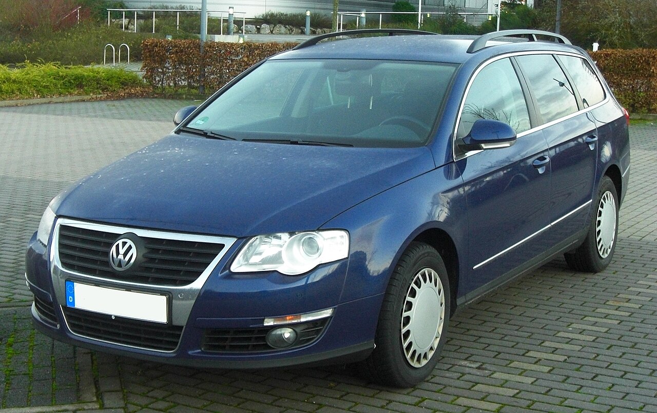 Фото VOLKSWAGEN PASSAT 2005