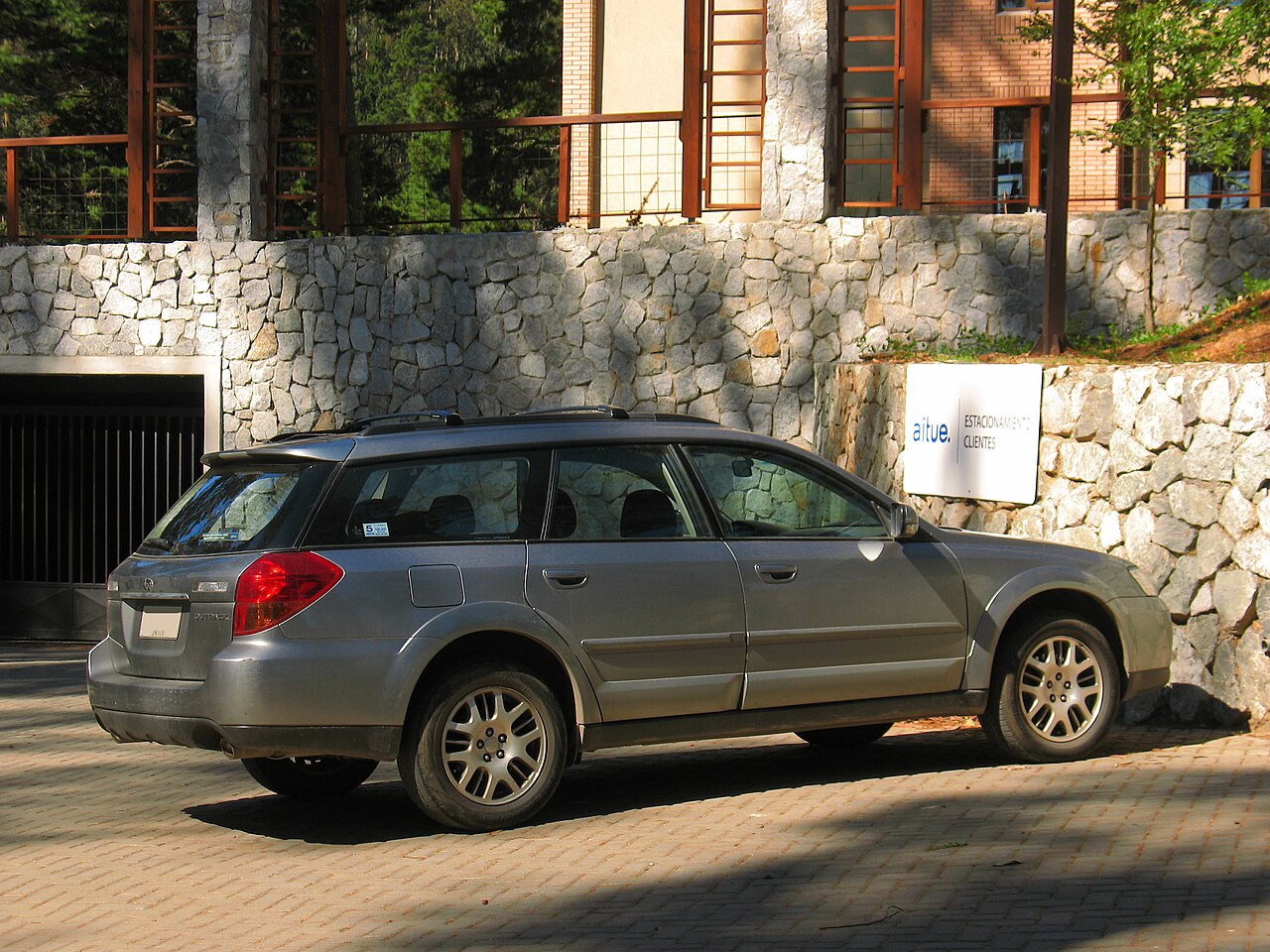 Фото SUBARU LEGACY OUTBACK 2006