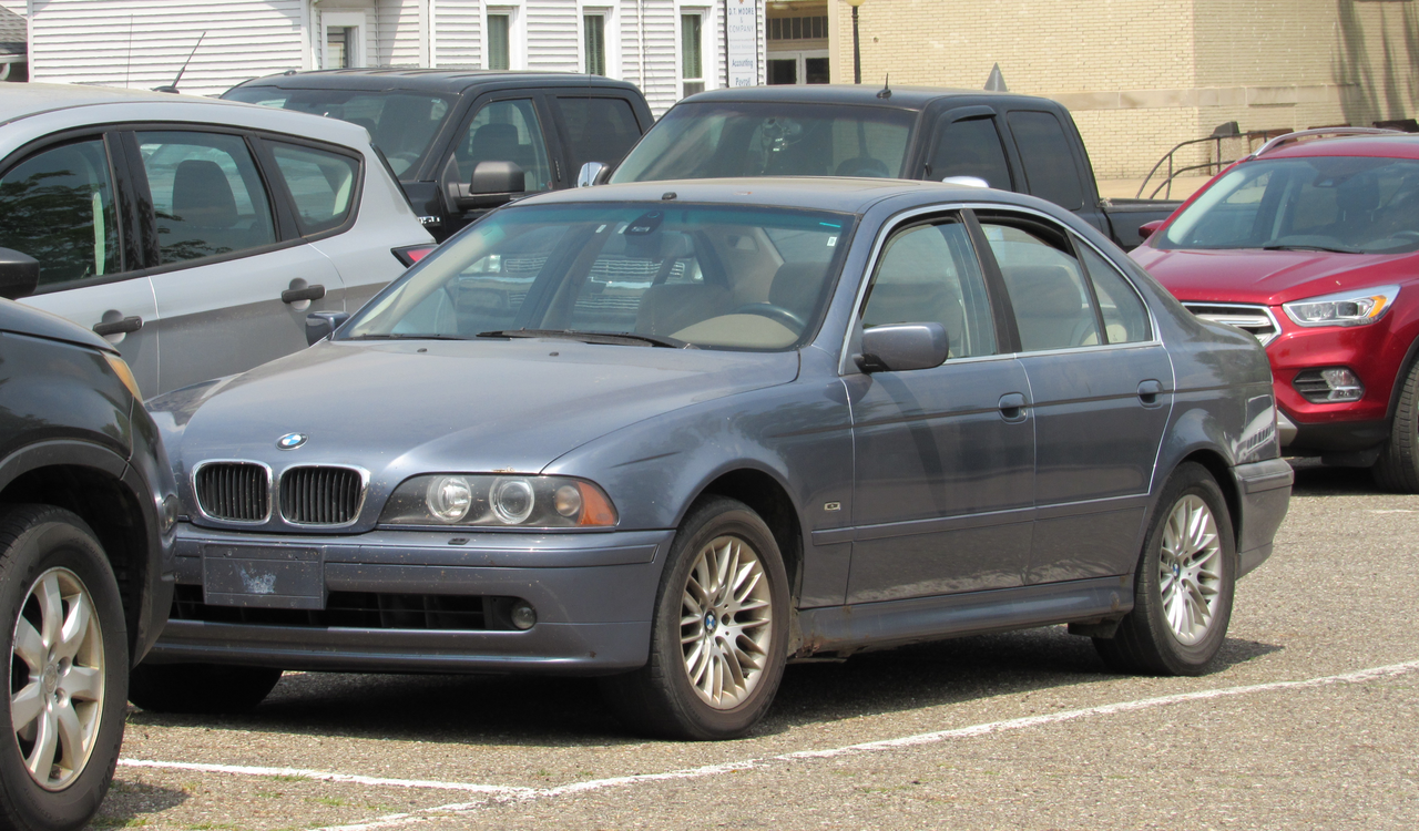 Фото BMW 530I 2003