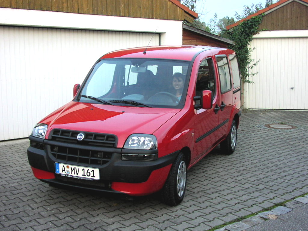 Фото FIAT DOBLO 2004