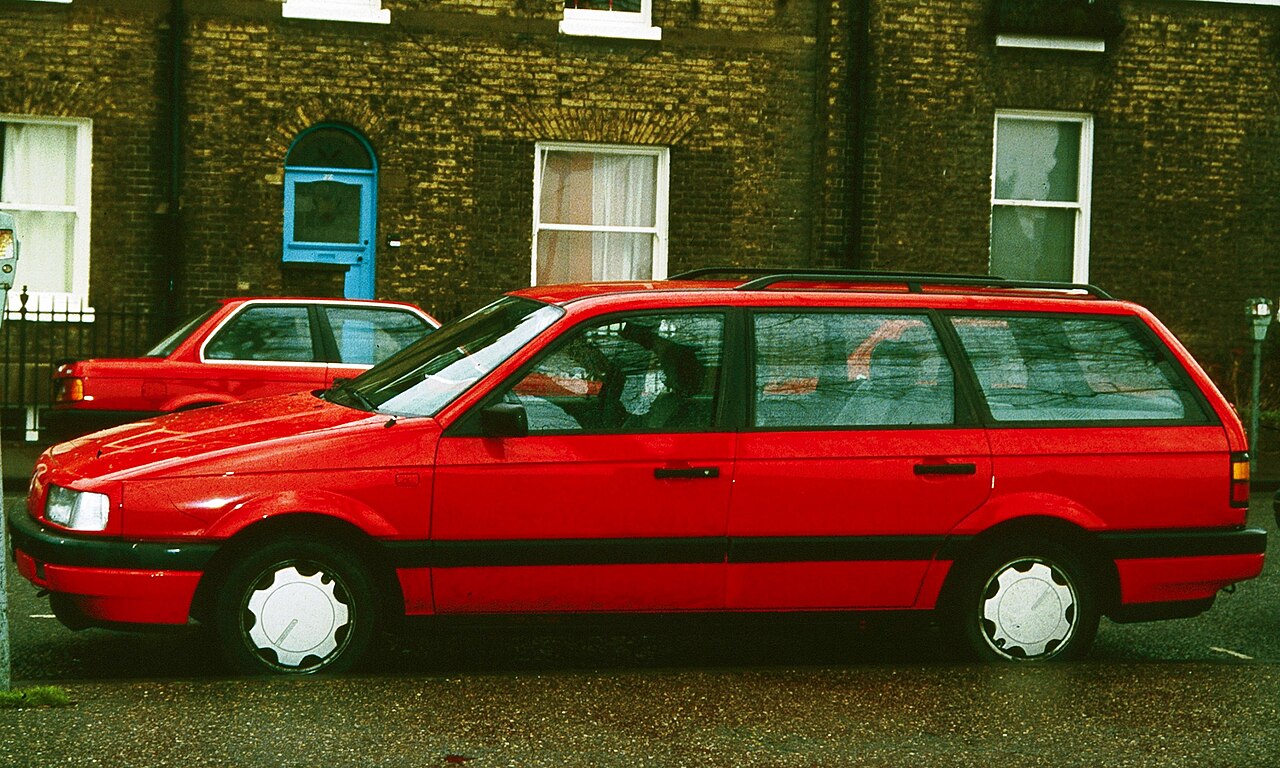 Фото VOLKSWAGEN PASSAT 1990
