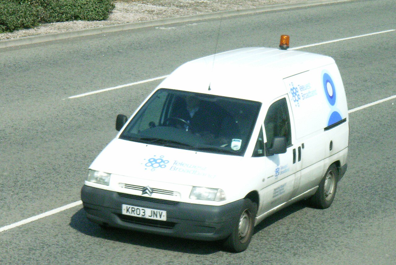 Фото CITROEN JUMPY 2003
