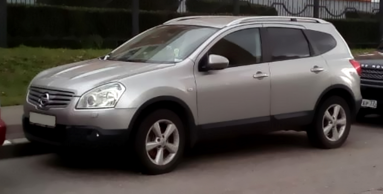 Фото NISSAN QASHQAI +2 2010
