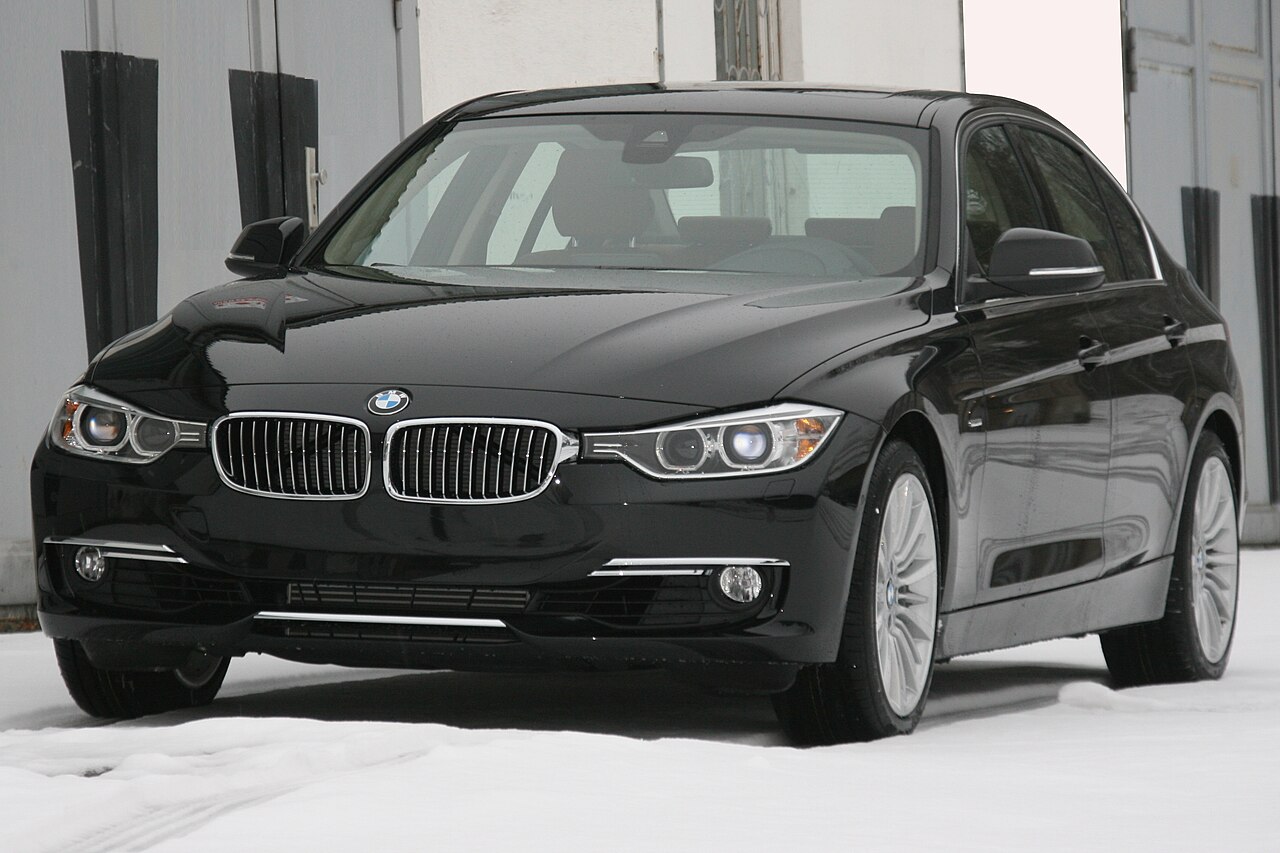 Фото BMW 328I 2012