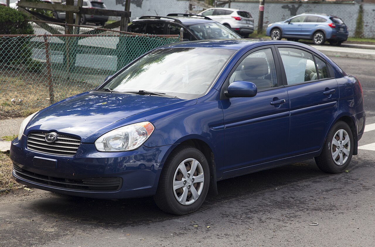 Фото HYUNDAI ACCENT 2011