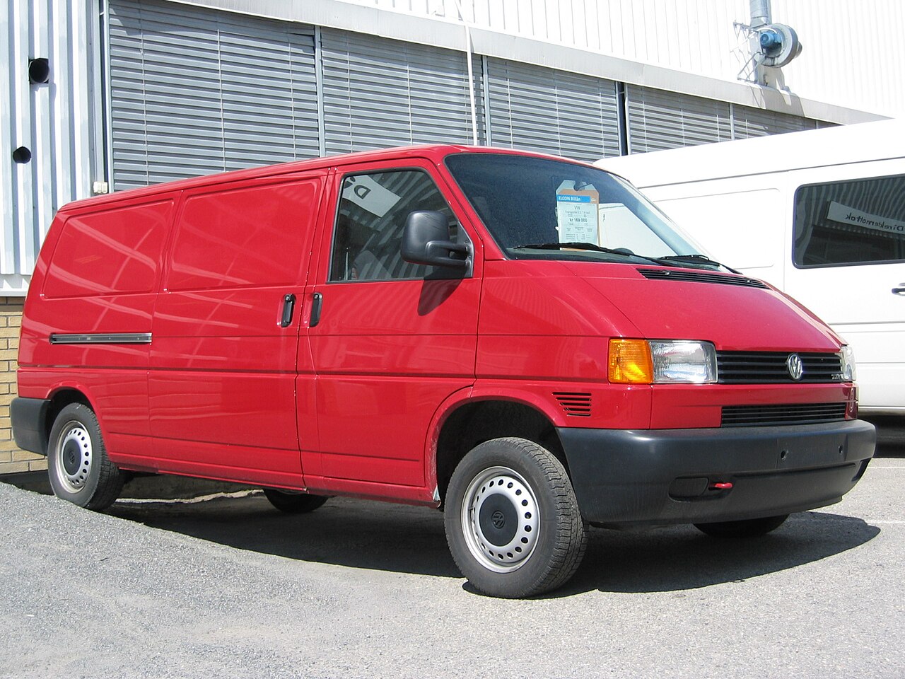 Фото VOLKSWAGEN TRANSPORTER 2005