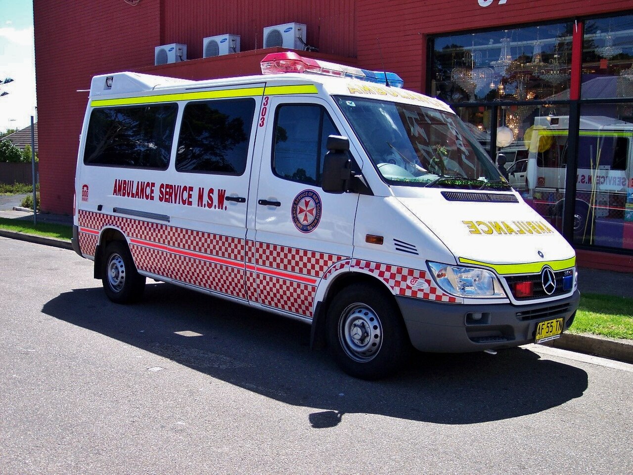 Фото MERCEDES-BENZ SPRINTER 316 CDI 2005