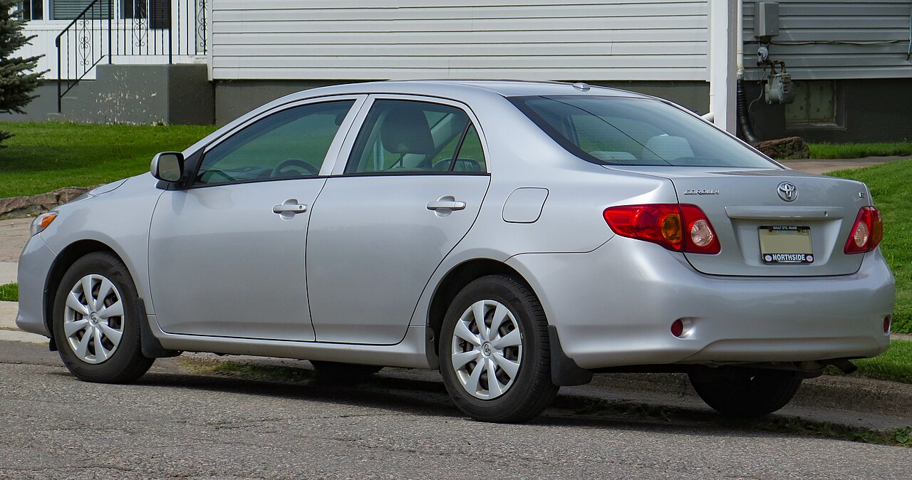Фото TOYOTA COROLLA 2009