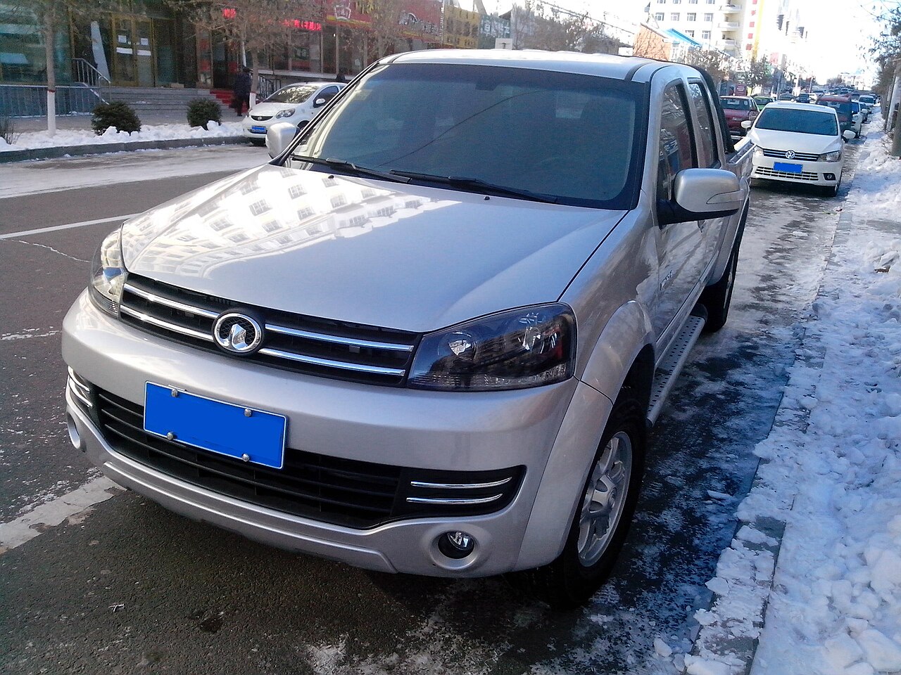 Фото VOLKSWAGEN TOUAREG 2014